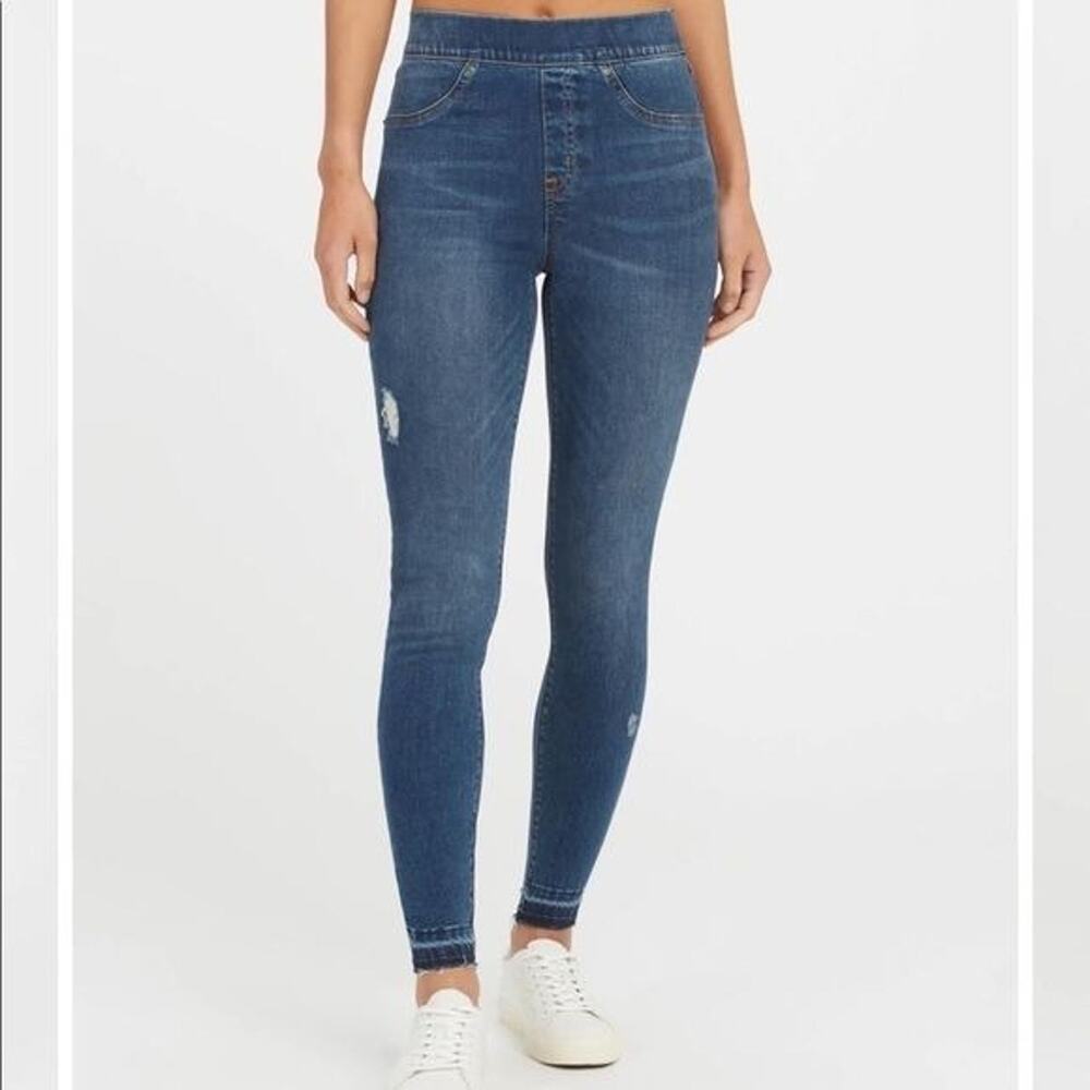 SPANX Distressed Ankle Skinny Jeans size large